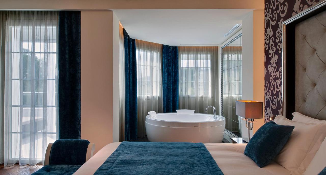 Suite Queen con Vasca Idromassaggio