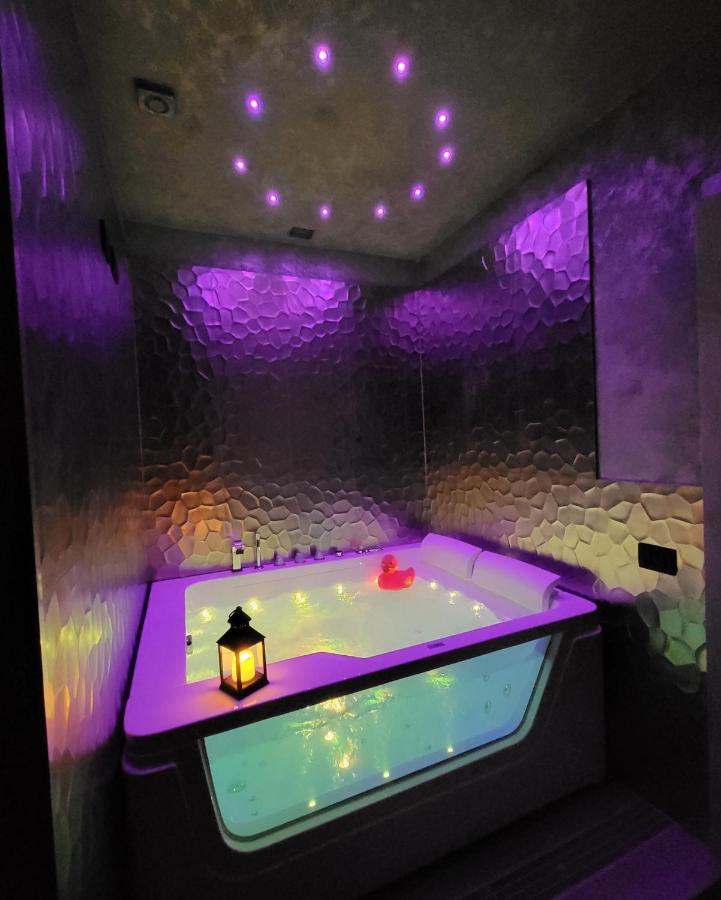 Camera Queen Deluxe con Jacuzzi®