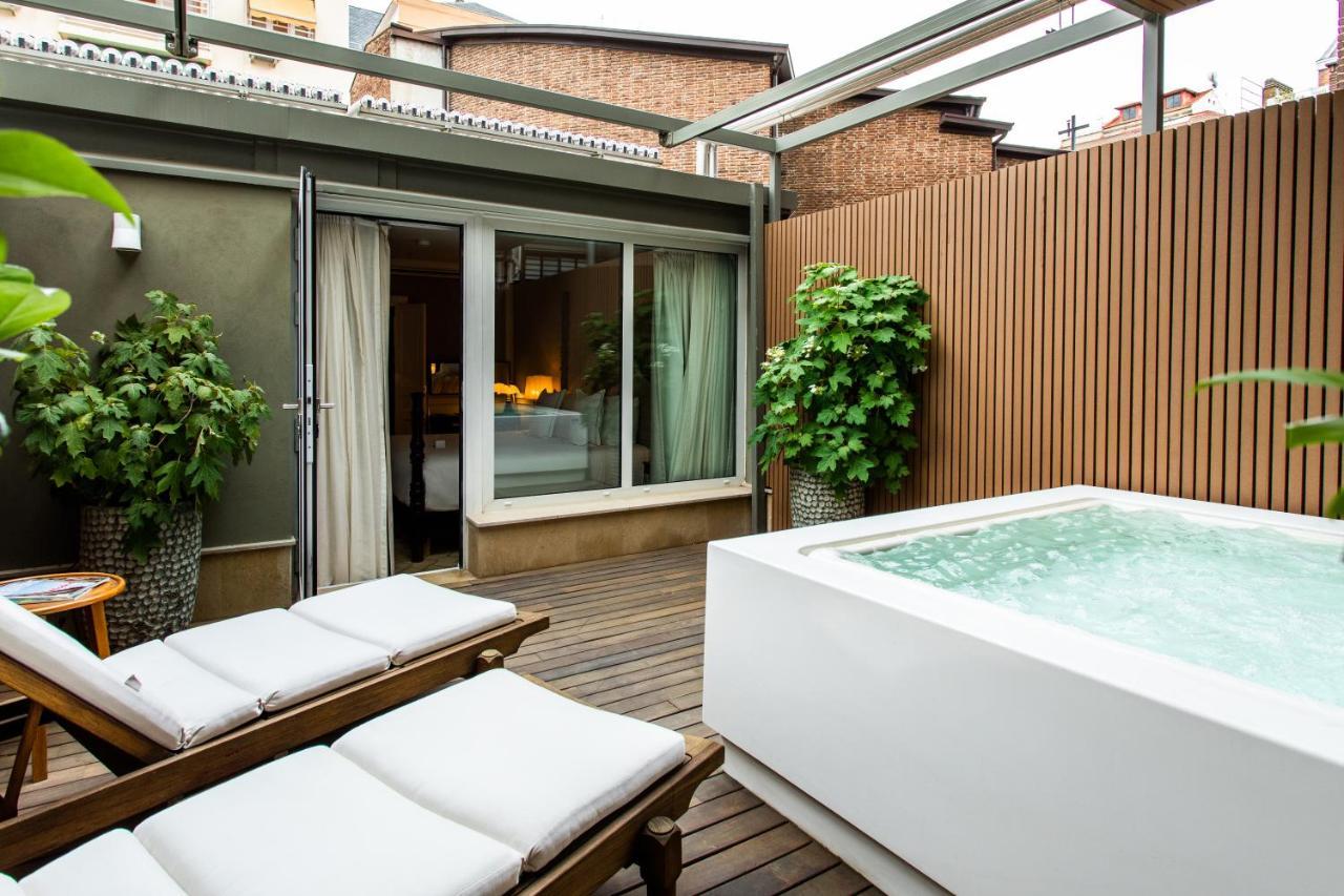Villa con Terrazza e Vasca Idromassaggio