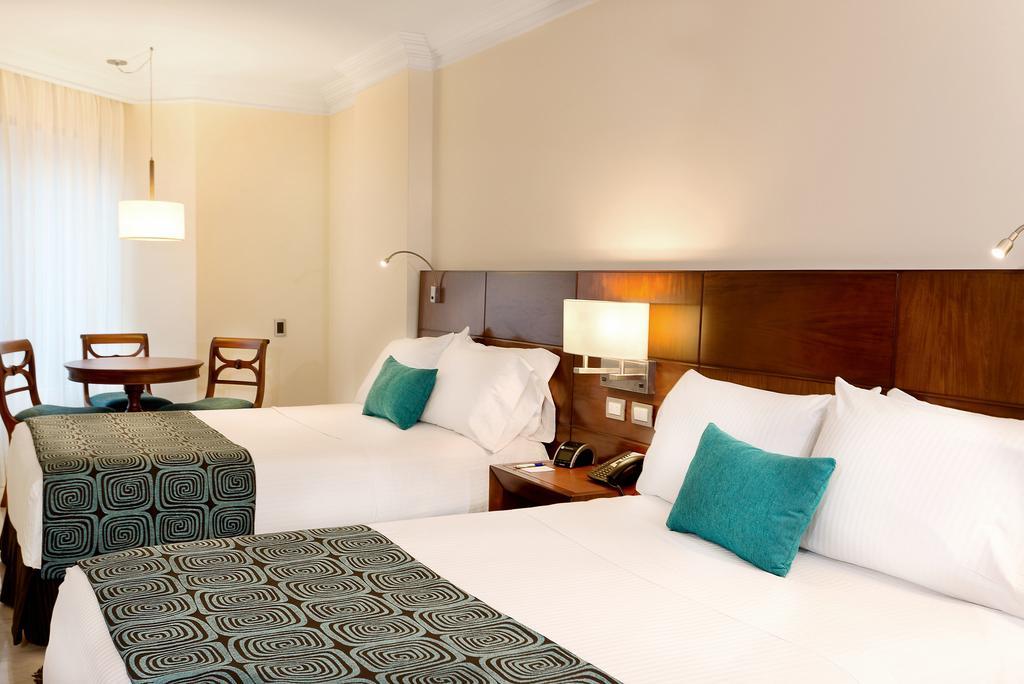 Standard Twin Room,131235362:JPEG