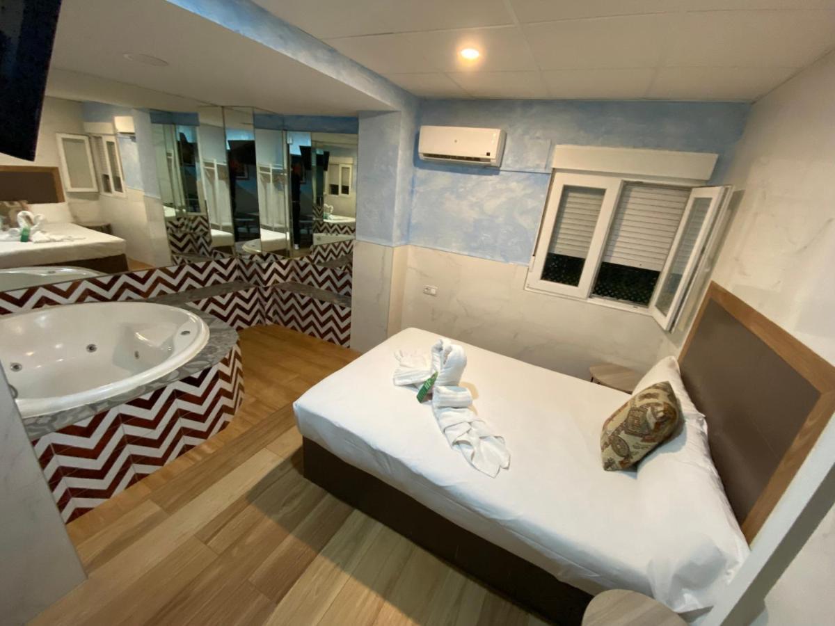 Habitación Doble con bañera de hidromasaje