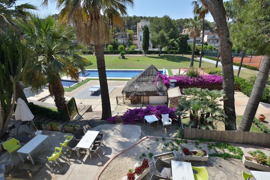 Four-Bedroom Villa with Private Pool,186441602:JPEG