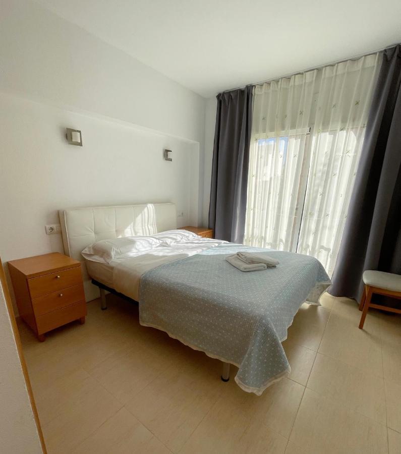 Two-Bedroom Apartment,1405819115:JPEG