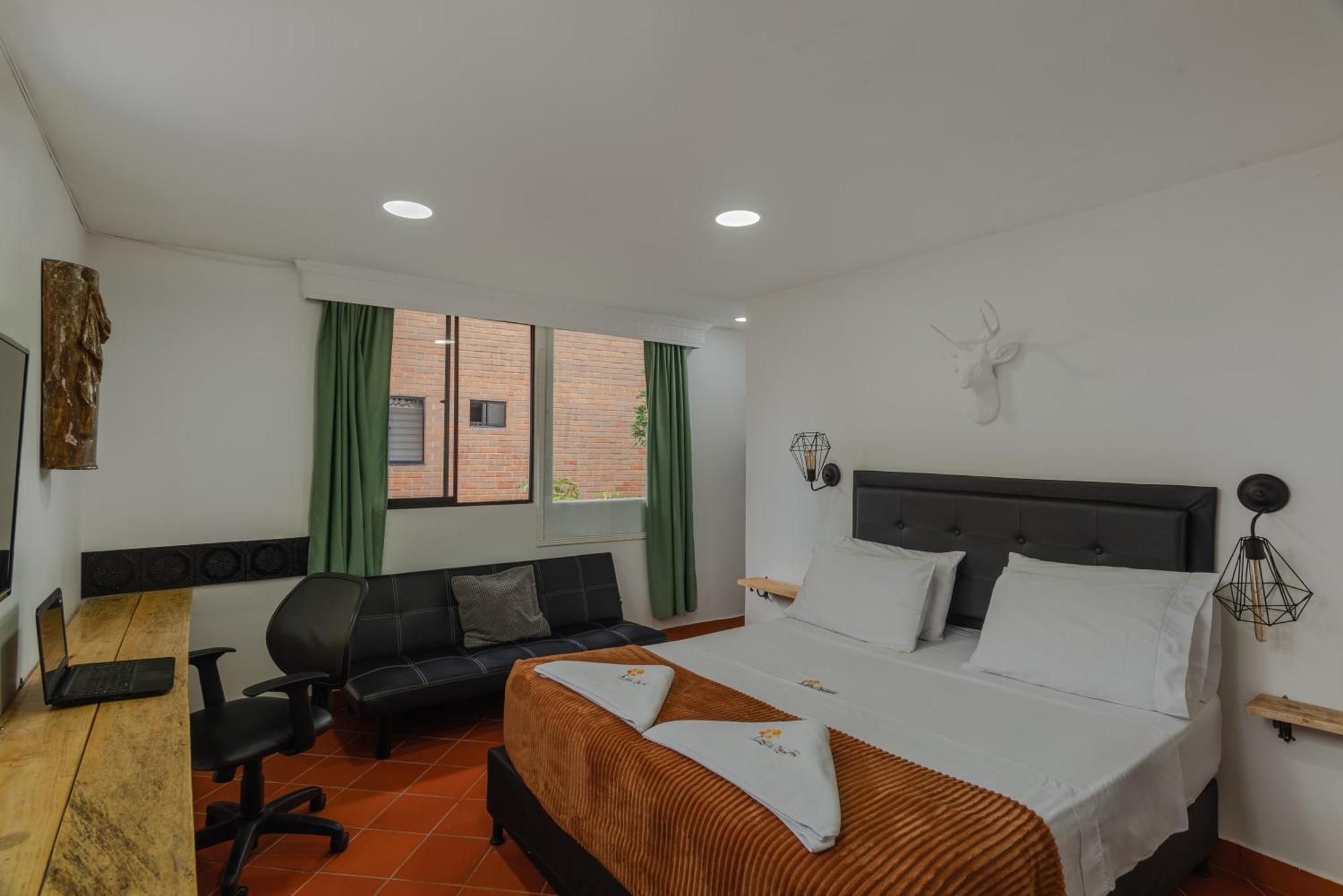 Habitación Triple Confort con ducha