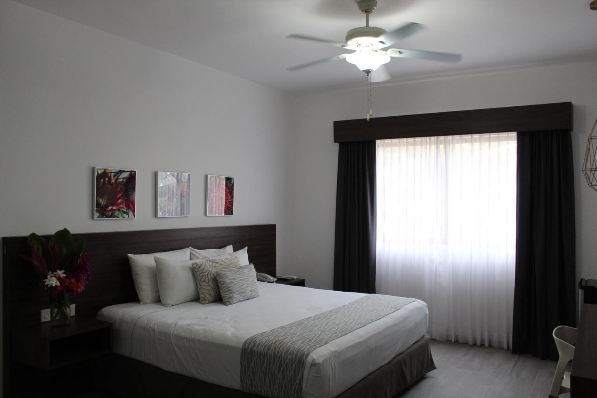 Suite con bañera de hidromasaje - Cama extragrande