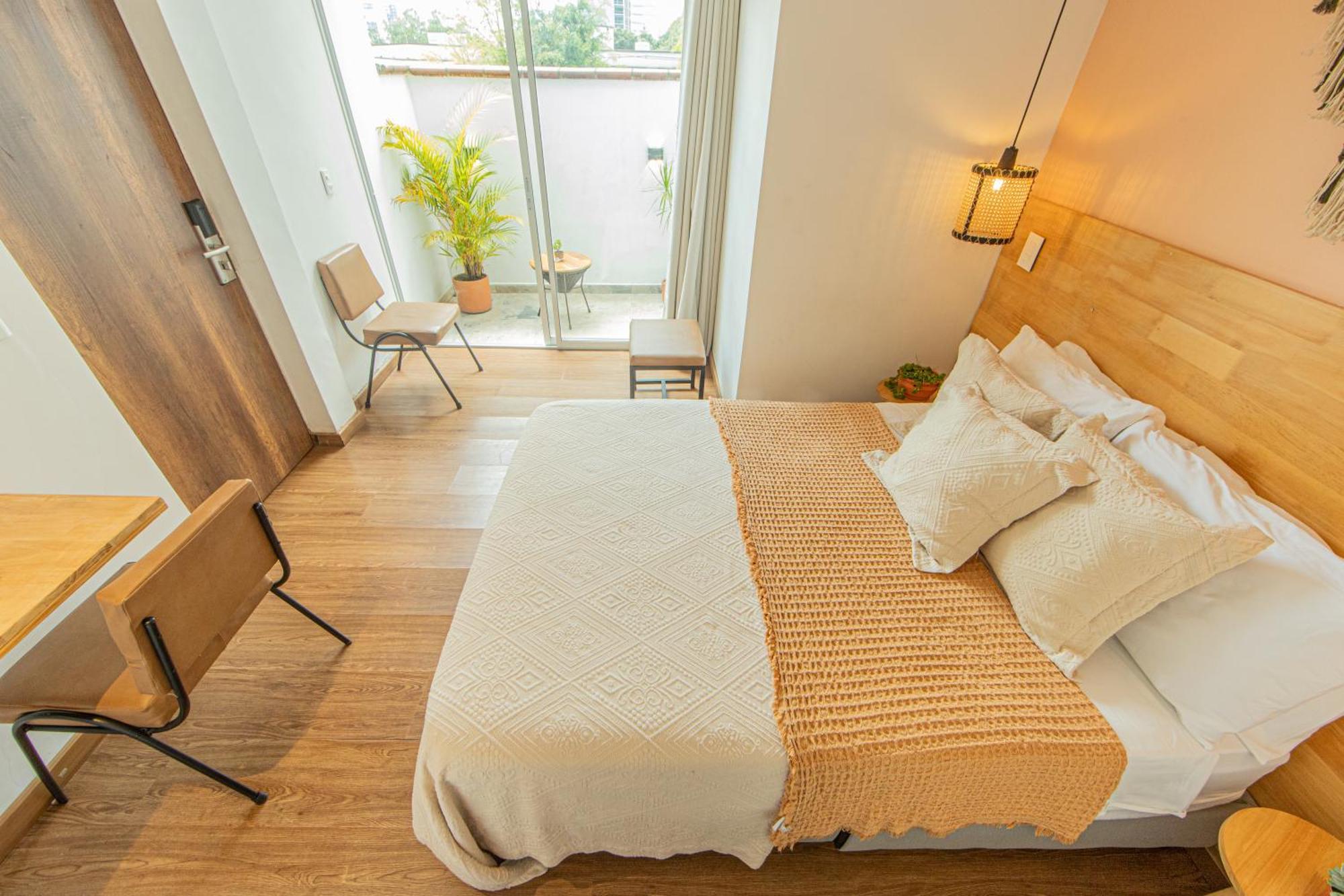 Double Room with Balcony,1546852960:JPEG