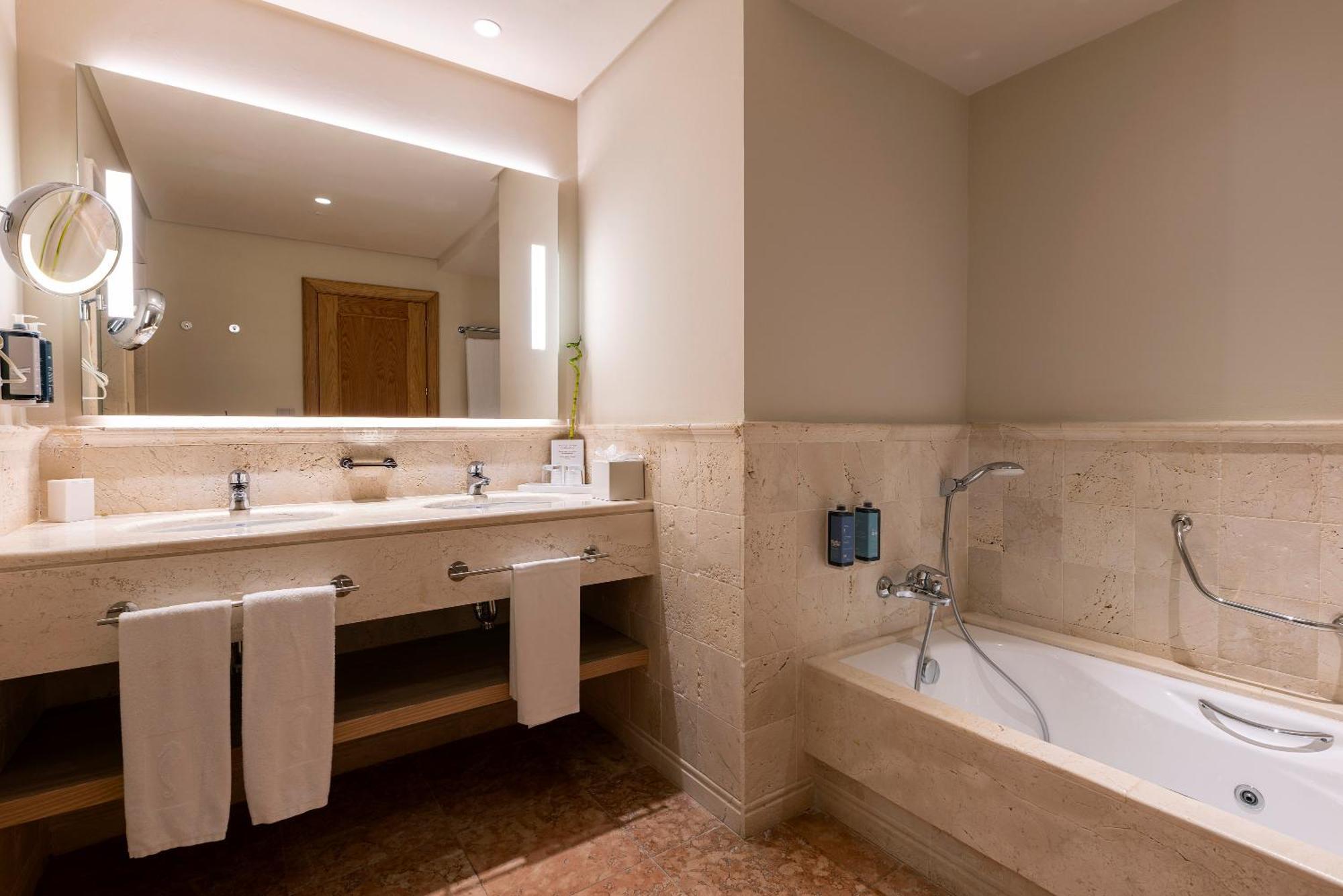 Suite Junior con vistas al mar