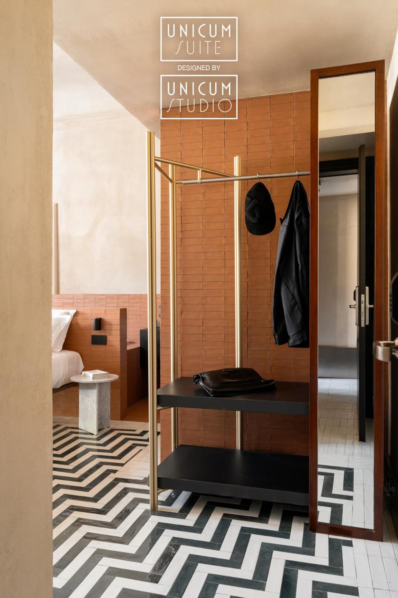 Camera King Superior con Vasca da Bagno Idromassaggio e Balcone