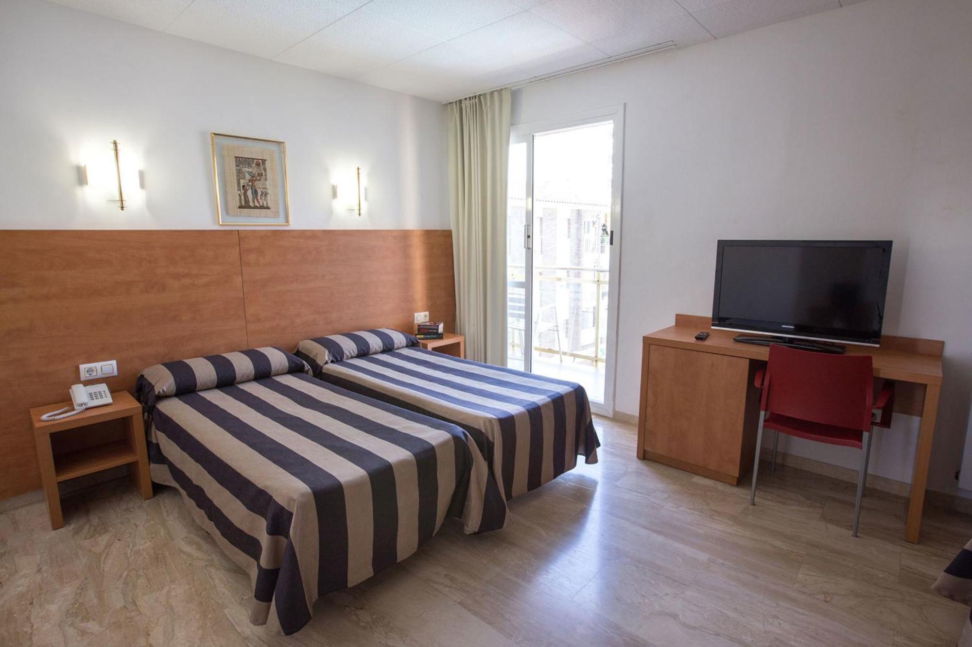 Basic Twin Room,692799936:JPEG