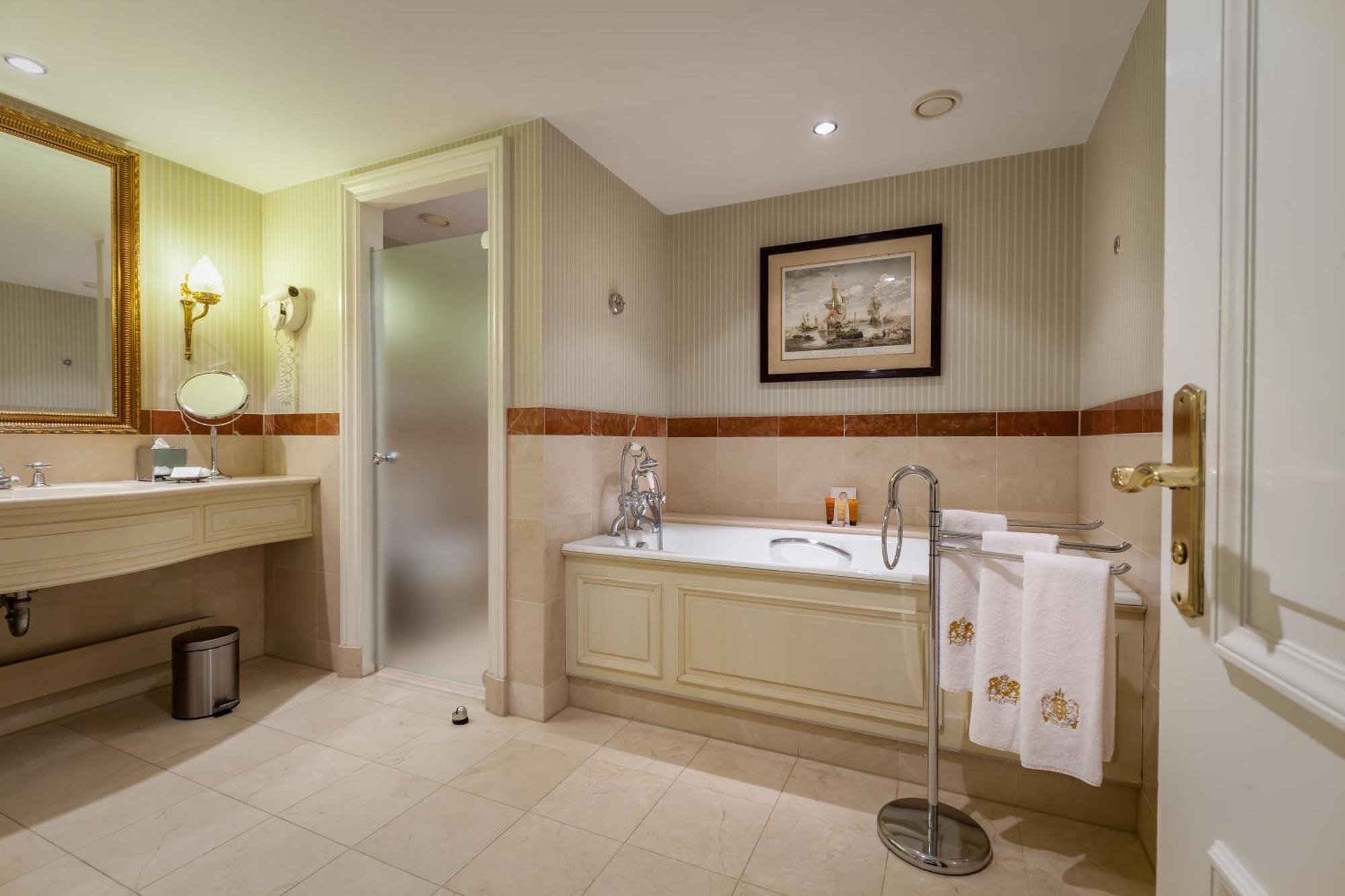 Junior Suite King con Vista Città