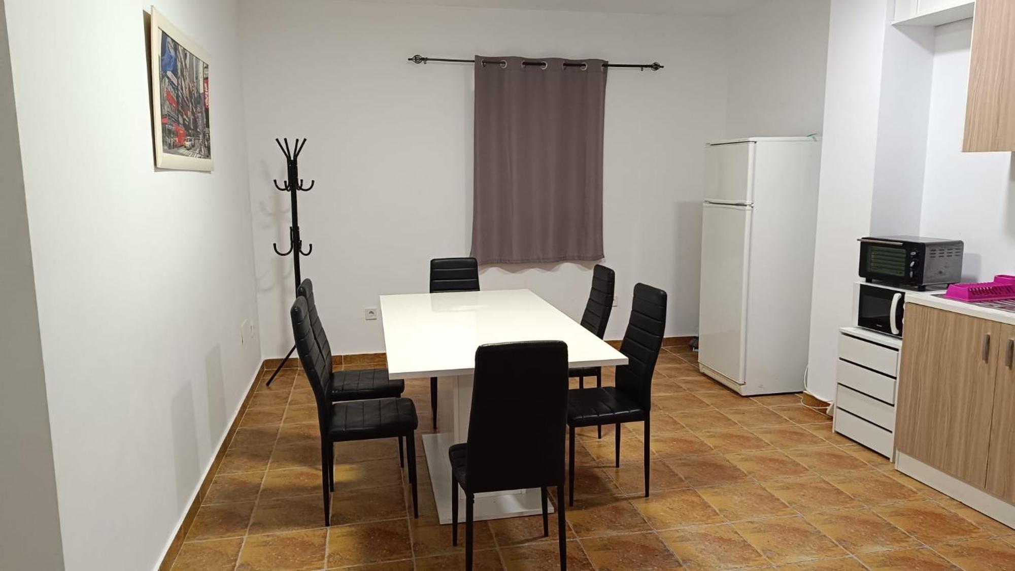 Three-Bedroom Townhouse,1758646614:JPEG