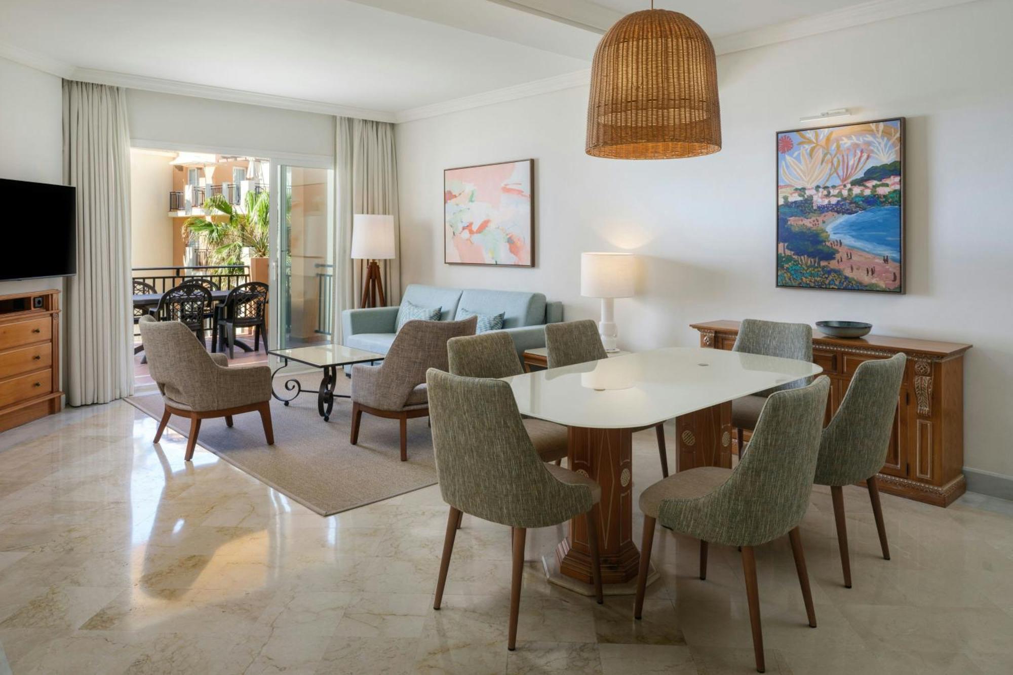 Apartamento de 2 dormitorios con balcón