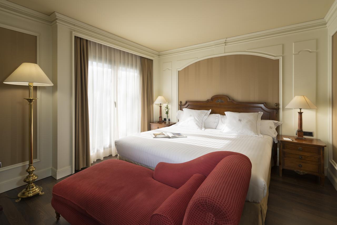 Suite Junior Superior con vistas a la ciudad