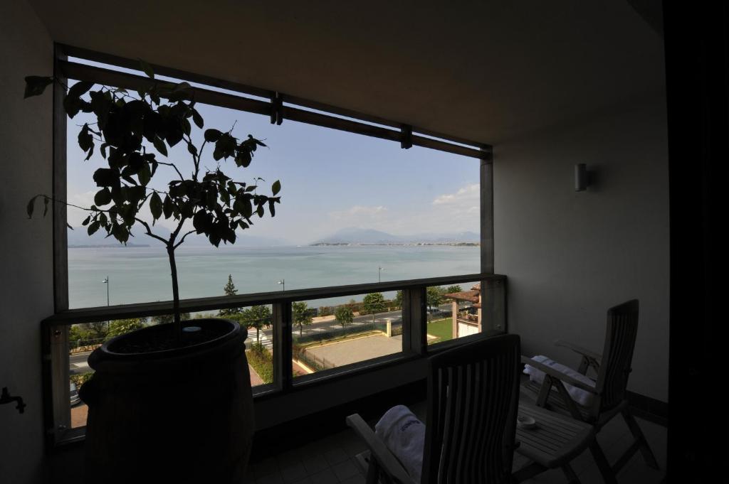 Camera Standard con Vista Lago e Accesso Spa