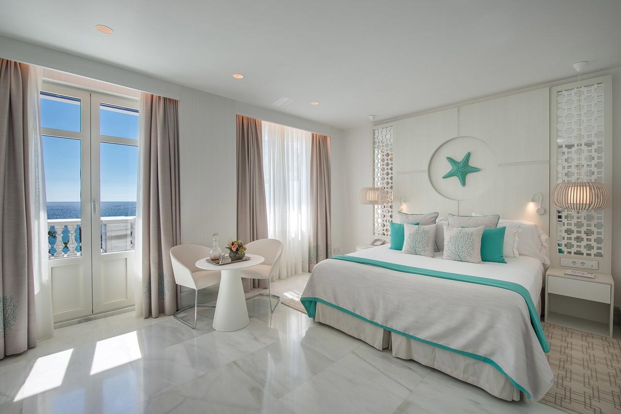 Habitación Deluxe con terraza y vistas al mar