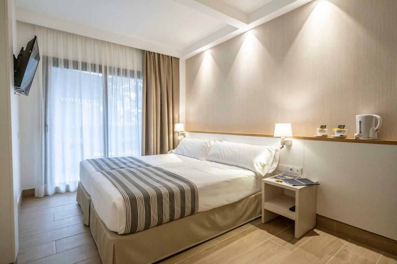 Habitación Doble Estándar (2 adultos)