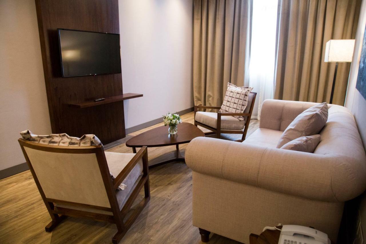 Suite con cama extragrande