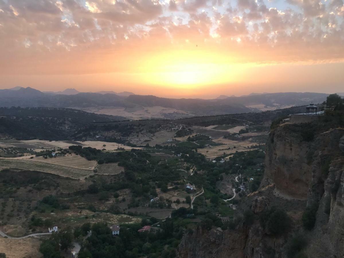 Suite Junior con terraza y vistas al Tajo