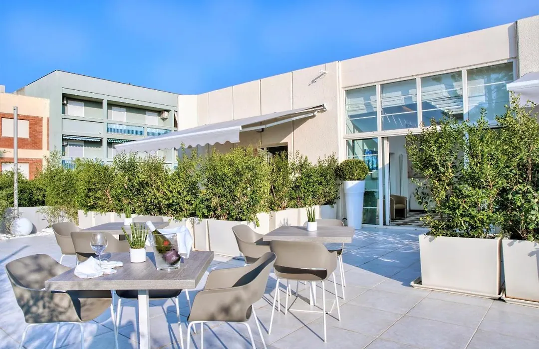 Horizon Suites-1