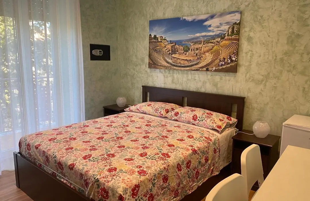 B&B CATANIA CENTRO - Charme&More-1