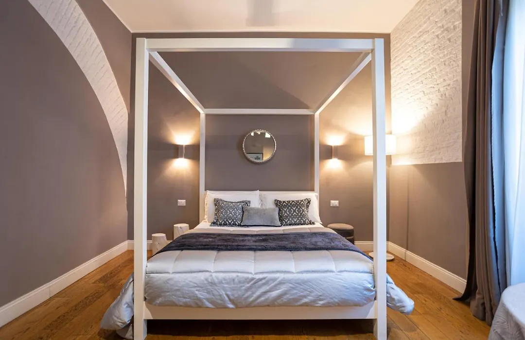 Cardilli Luxury Rooms-1