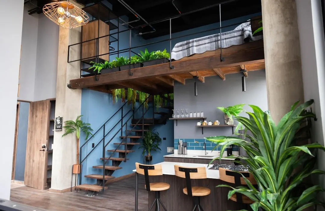 Royal Living Poblado-1