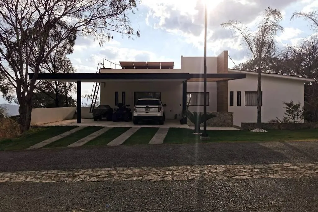 Casa Aguila Gran Reserva-1