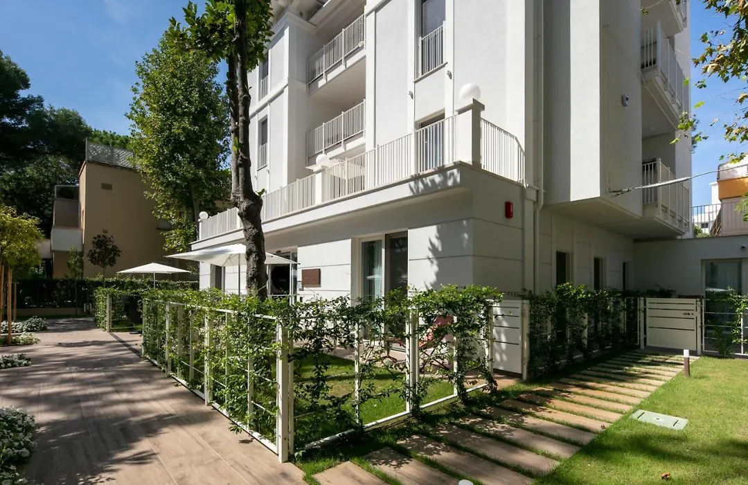 Elegance Riccione-1