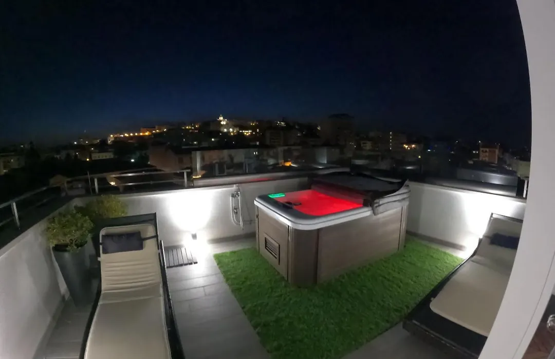 18 Dante Luxury Suites-1