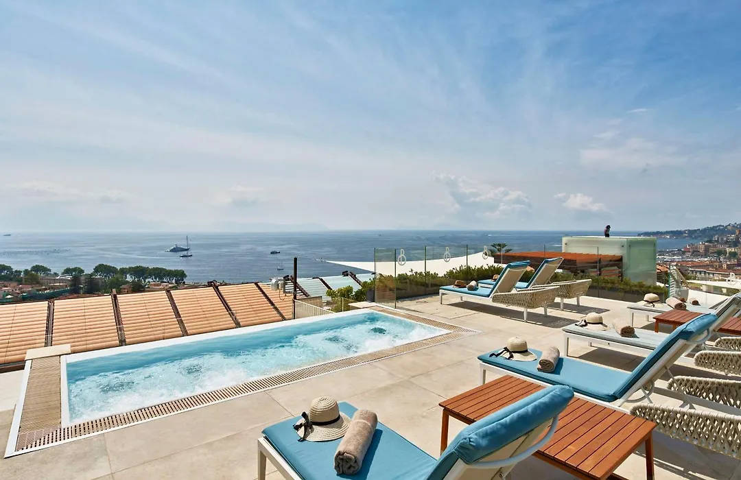 De Bonart Naples, Curio Collection By Hilton-1