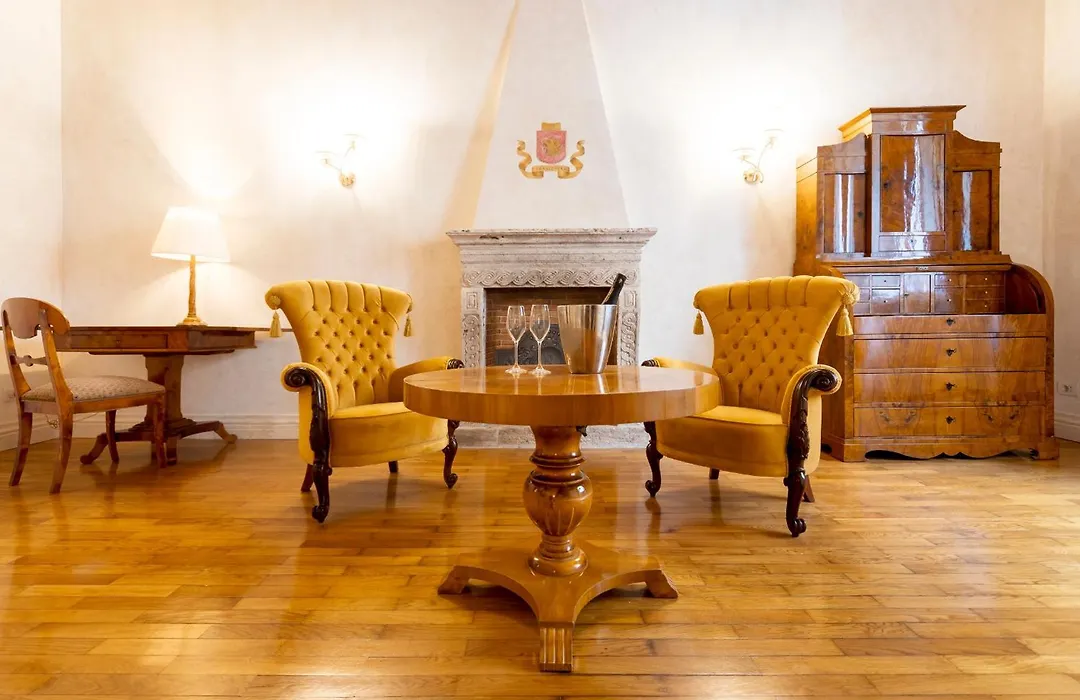 Pantheon Suites In Rome-1