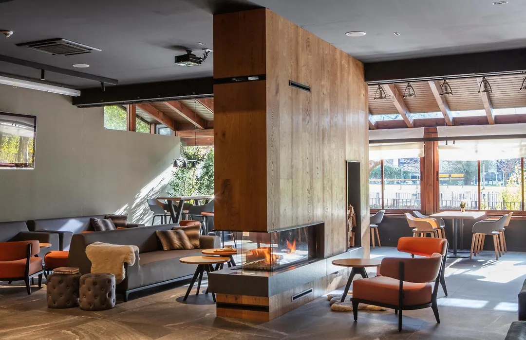Acta Arthotel-1