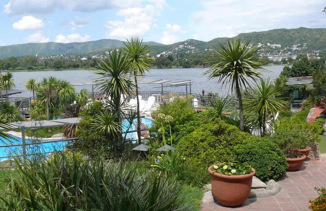 Lake Buenavista Apart Hotel & Suites-1
