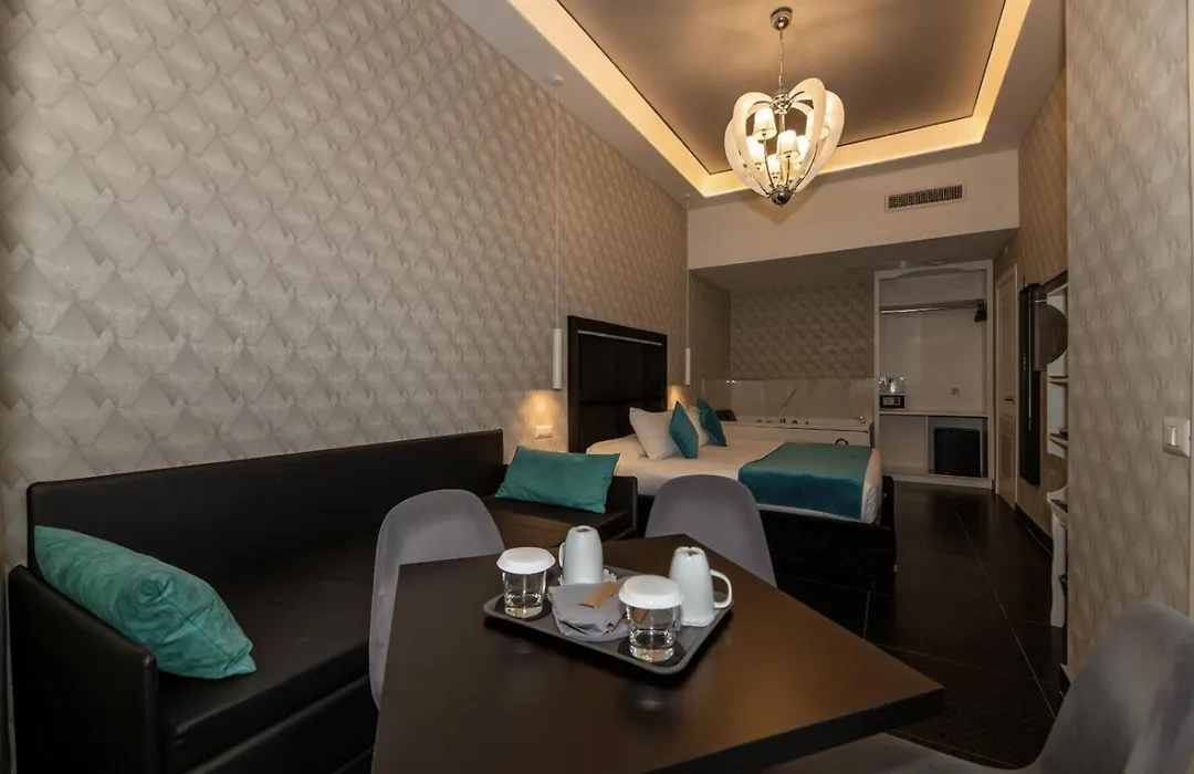 Luna Luxury Bed&Breakfast-1