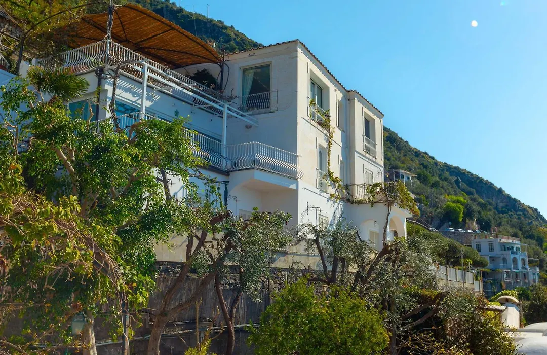 Amore Rentals - Villa Le Sirene-1
