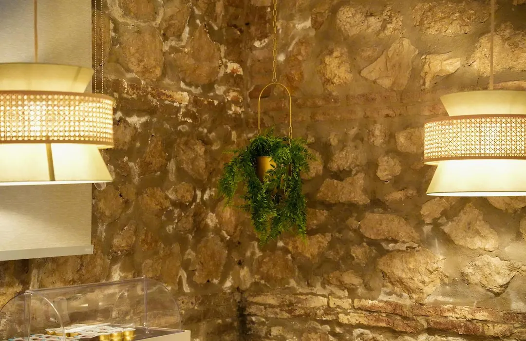 Plana Hotel-1