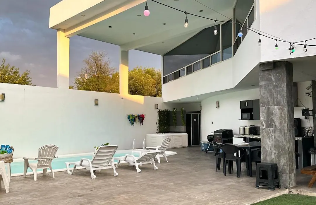 Residencia en Apodaca Nuevo León-1