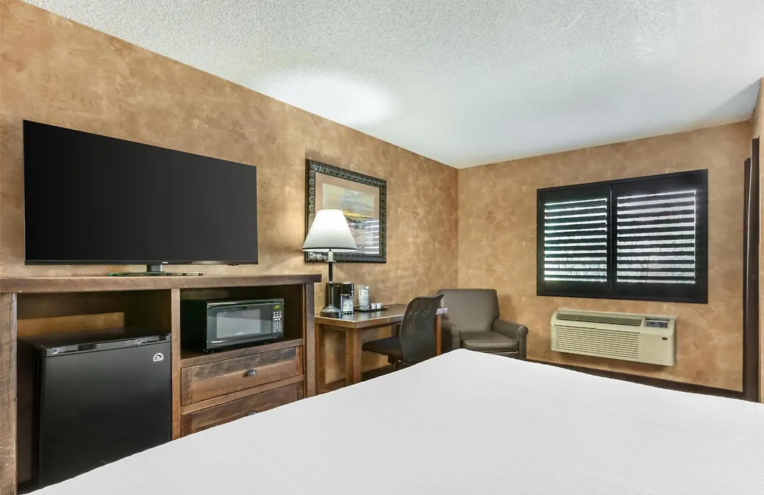 Best Western Plus Inn Of Santa Fe-1