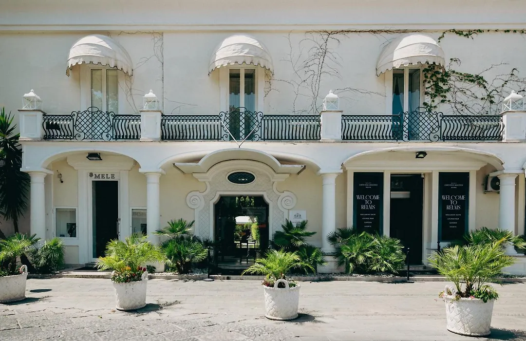 Relais Corte Degli Aragonesi-1