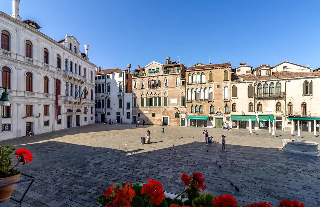 Palazzo San Firmino residenza storica all Suite Canal View-1