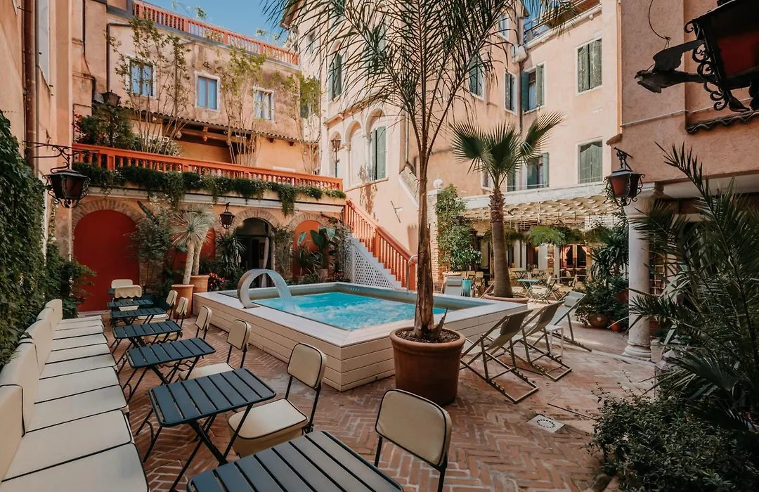 Hotel Giorgione-1