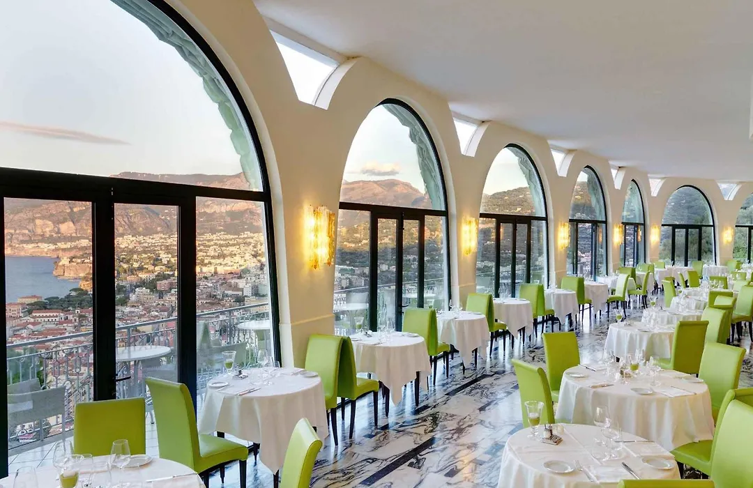 Grand Hotel President-1