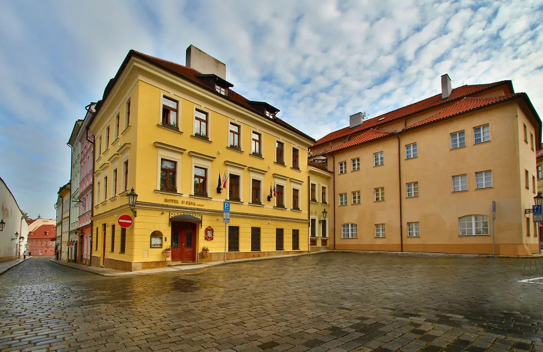 U Páva-1