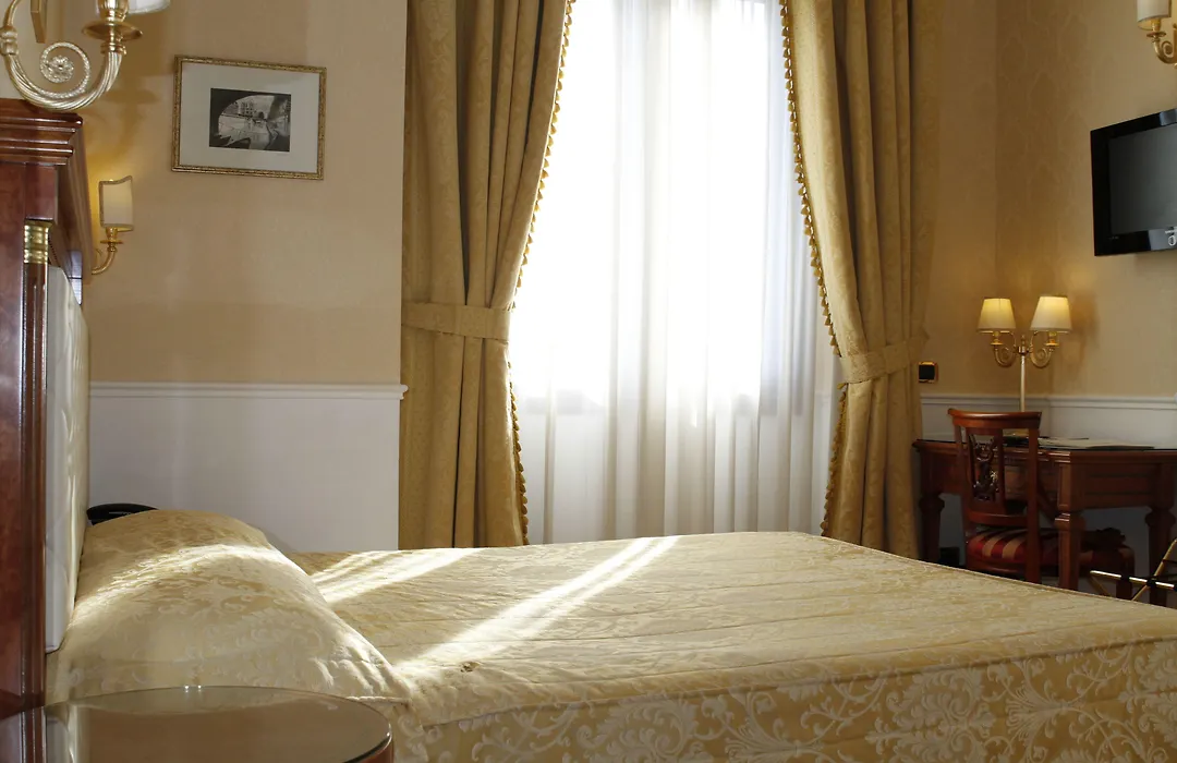 Hotel Villa Pinciana-1