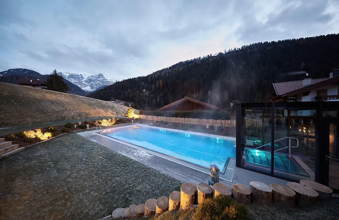 Hotel Portillo Dolomites 1966'-1