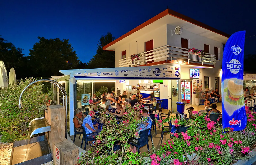 Hotel Bella Italia-1