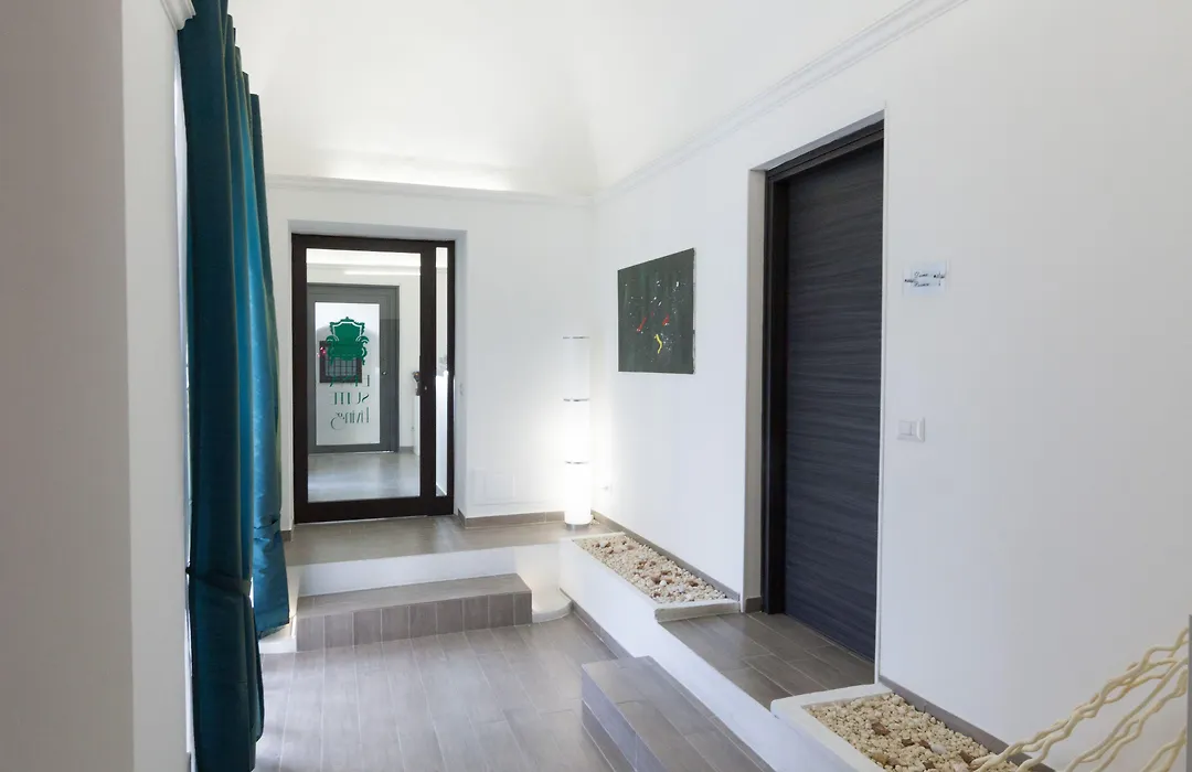 Etna Suite Group-1