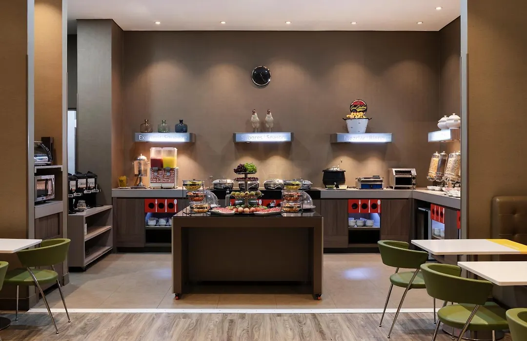 Hampton by Hilton Barranquilla-1