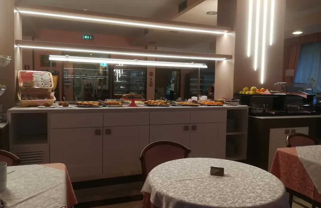 Hotel Cristallo-1