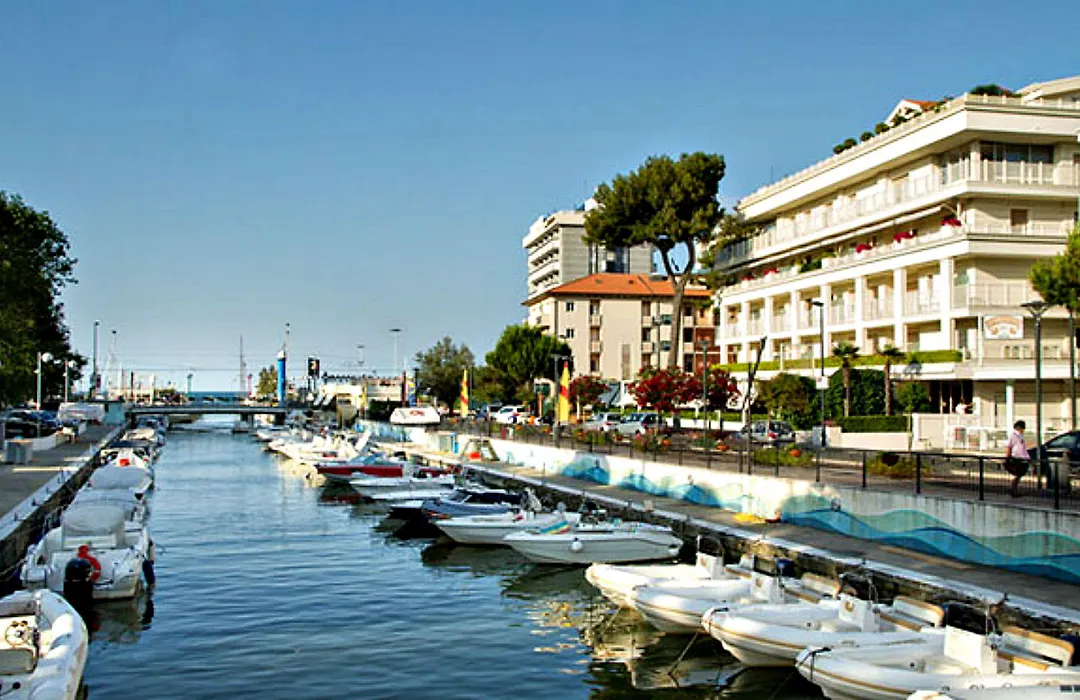 Hotel Cannes - in pieno centro-1